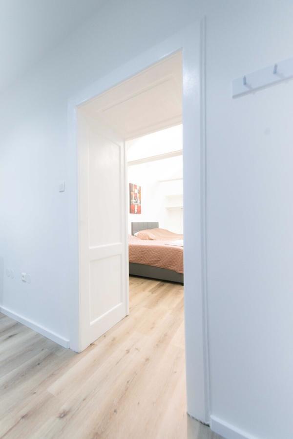 Apartma City & Free Parking Ljubljana Luaran gambar